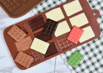 Create Perfect Waffle-Shaped Chocolates at Home with This Easy Silicone Mold