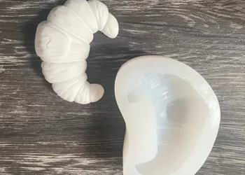 How This Versatile Silicone Mold Transforms Your Desserts and DIY Candles