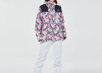 Top 2025 Ski Suits for Ultimate Warmth and Waterproof Performance Reviewed